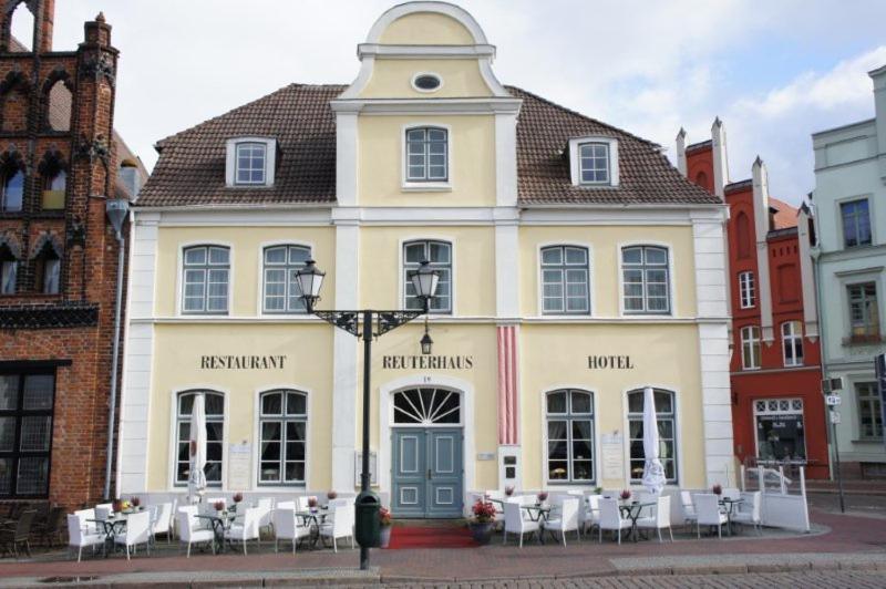 Hotel Reuterhaus Wißmar Extérieur photo